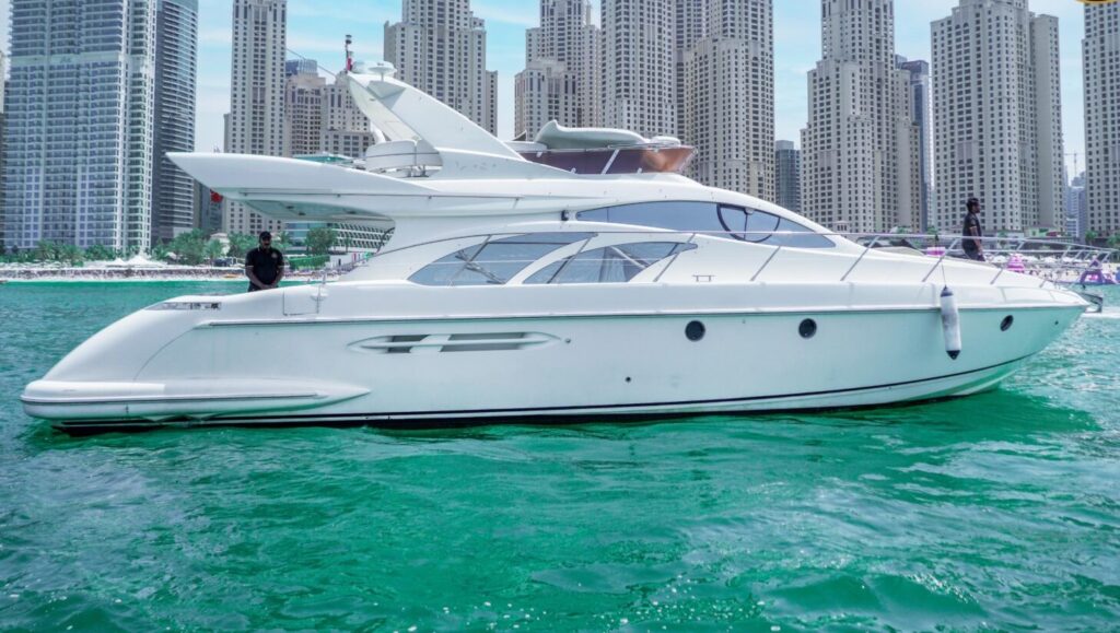 Yacht Rental in Dubai